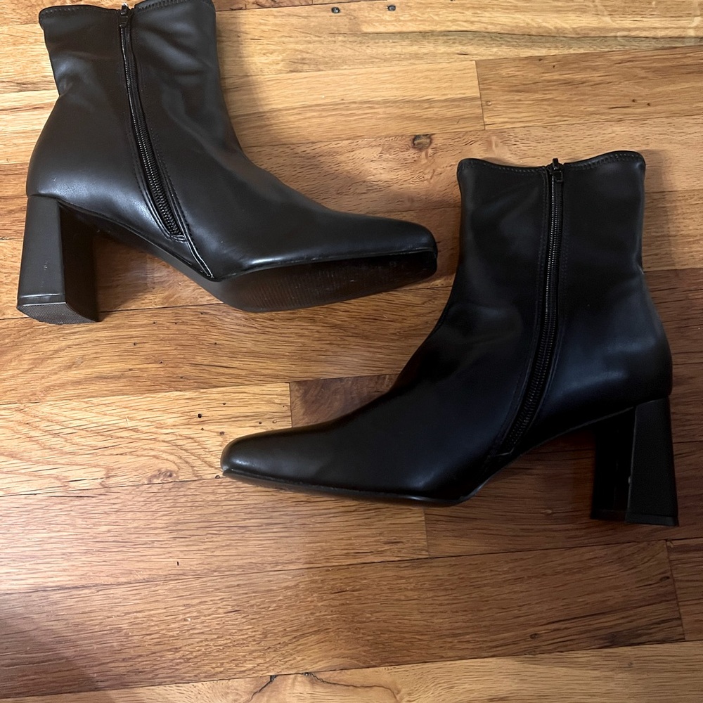 Steve Madden Harli Boot Size 8.5